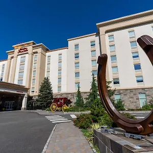 *** Hotel Hampton & Staten Island United States